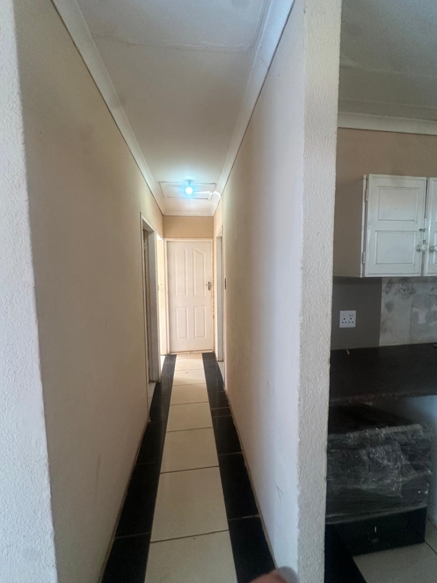 1 Bedroom Property for Sale in Stretford Gauteng