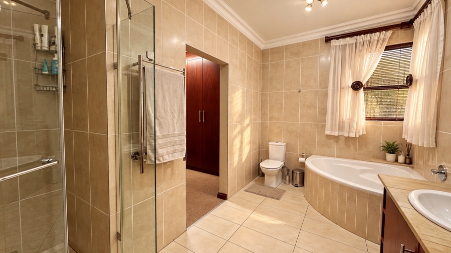 4 Bedroom Property for Sale in Emfuleni Golf Estate Gauteng