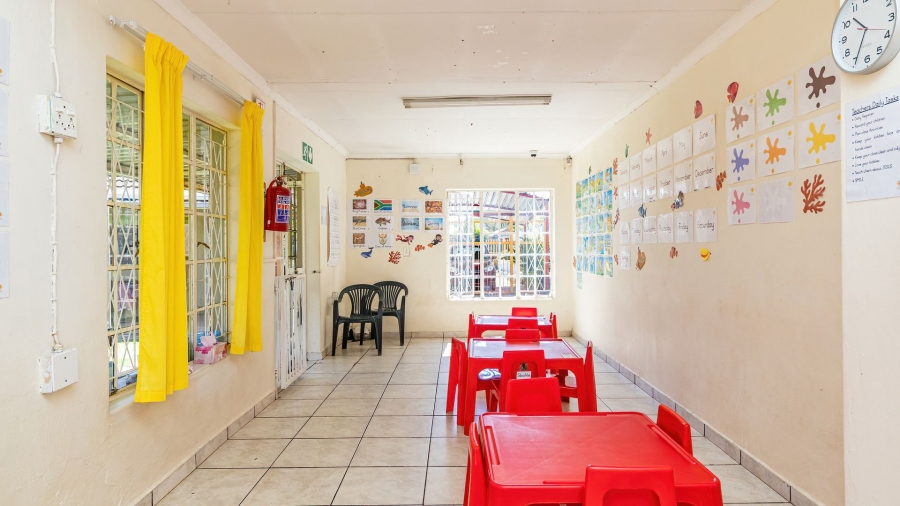 7 Bedroom Property for Sale in Allen Grove Gauteng