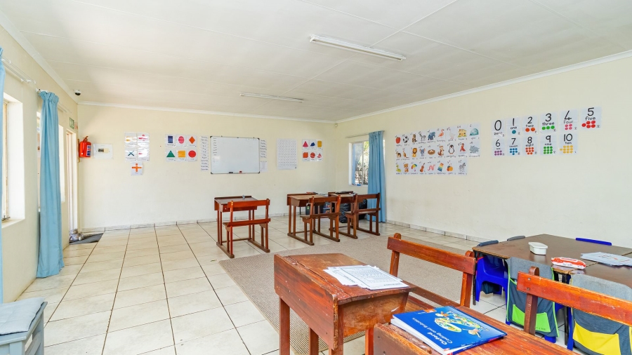 7 Bedroom Property for Sale in Allen Grove Gauteng