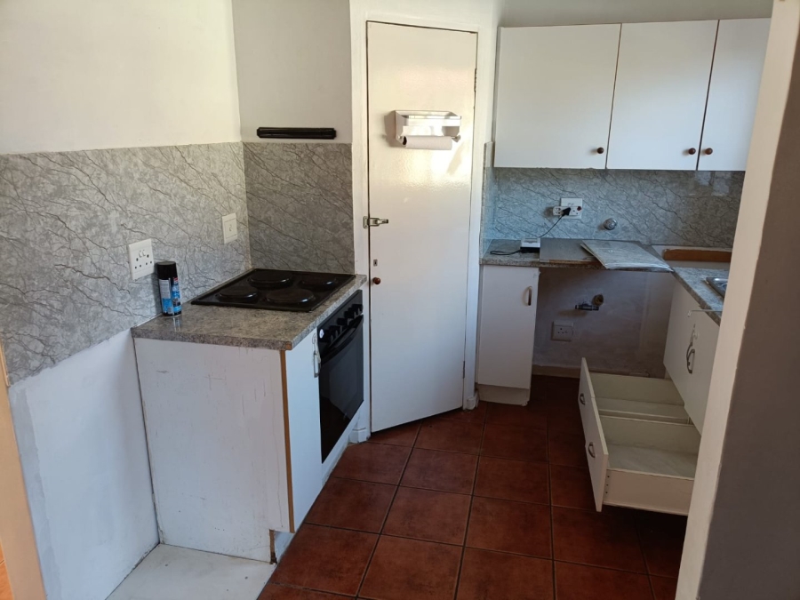2 Bedroom Property for Sale in The Reeds Gauteng