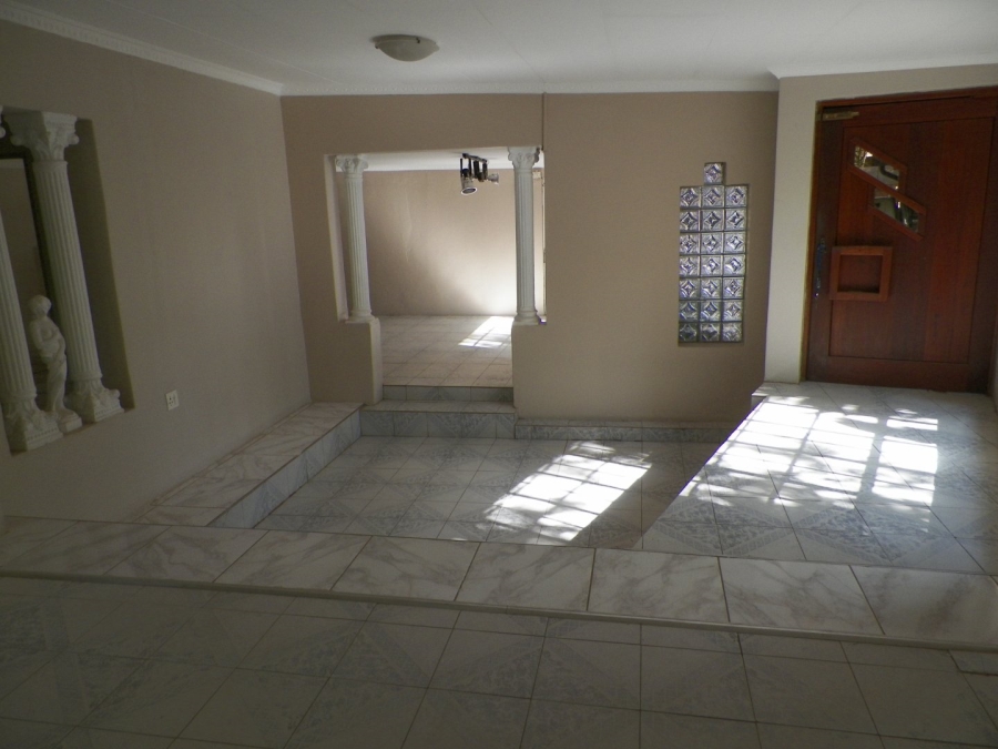4 Bedroom Property for Sale in Valhalla Gauteng