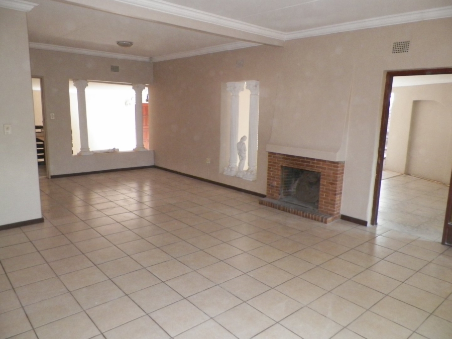 4 Bedroom Property for Sale in Valhalla Gauteng