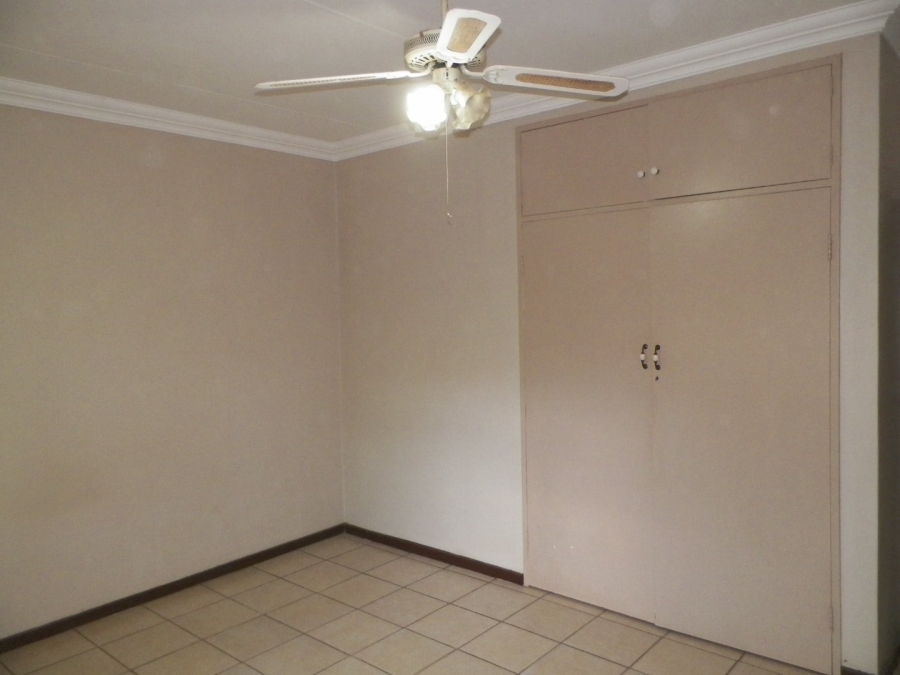 4 Bedroom Property for Sale in Valhalla Gauteng
