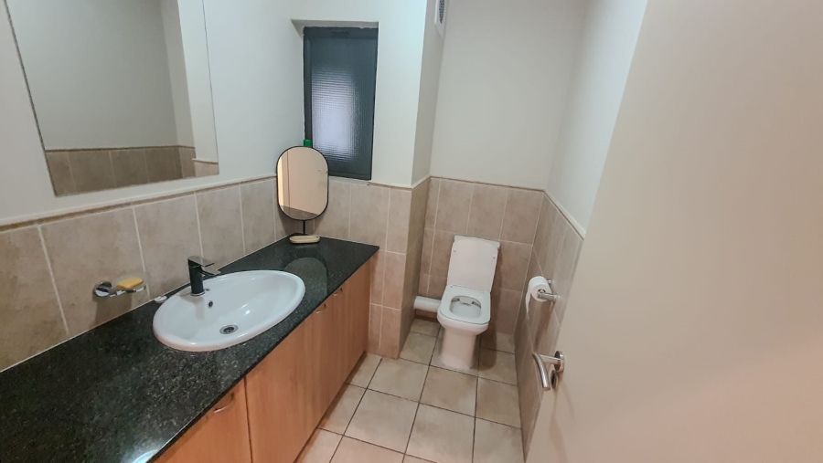 2 Bedroom Property for Sale in Sandown Gauteng
