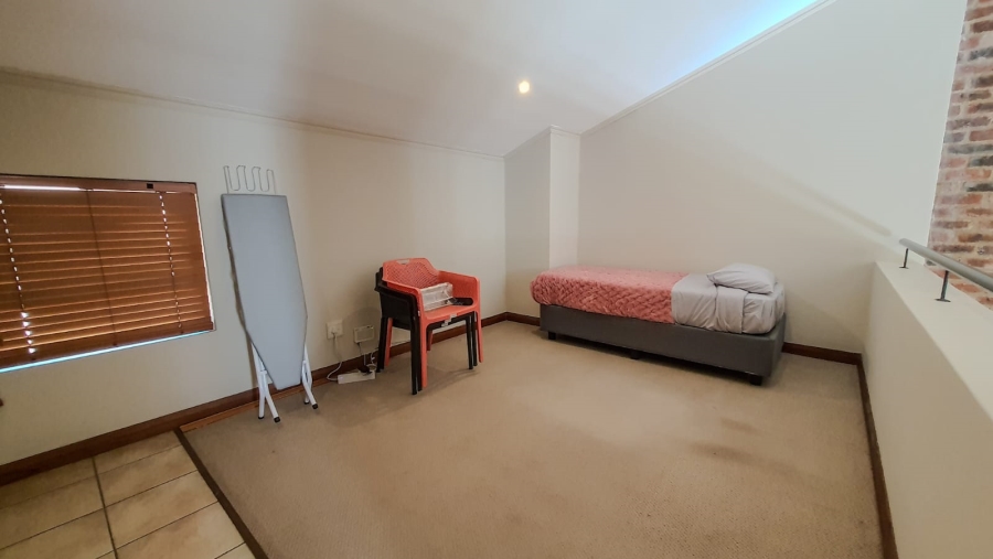 2 Bedroom Property for Sale in Sandown Gauteng