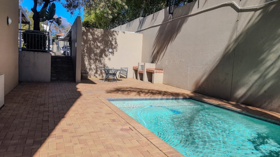 2 Bedroom Property for Sale in Sandown Gauteng