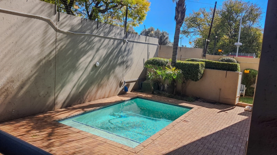2 Bedroom Property for Sale in Sandown Gauteng