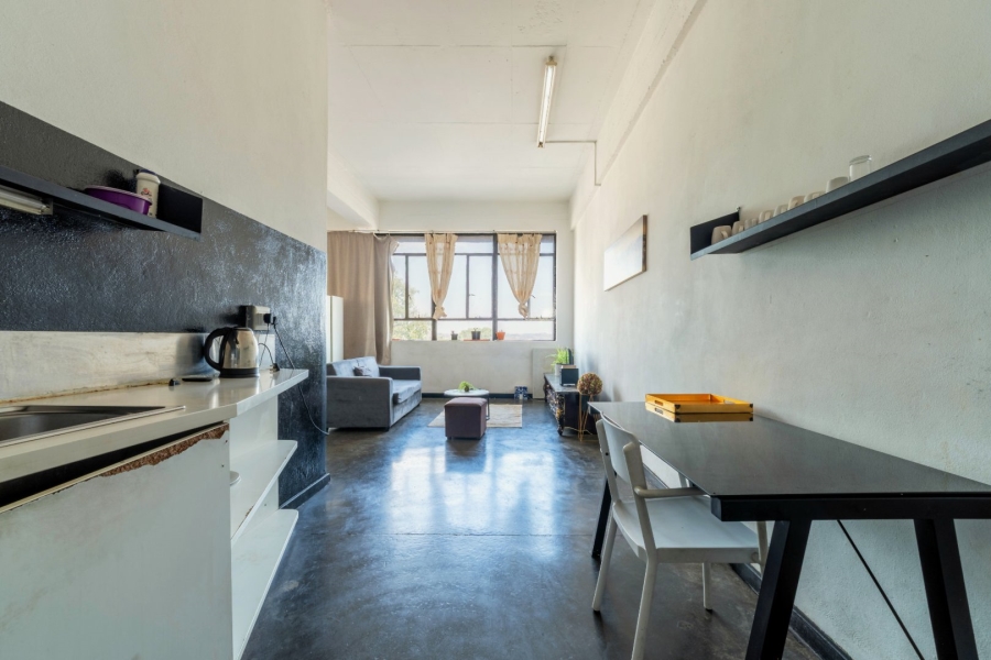 1 Bedroom Property for Sale in Maboneng Gauteng