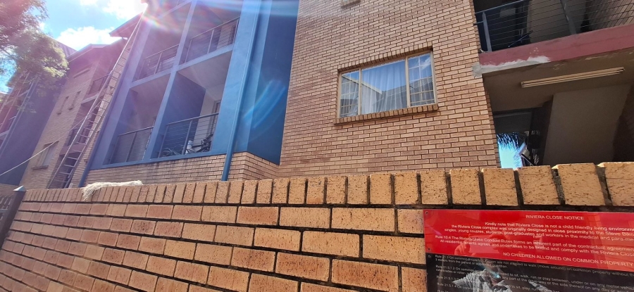 2 Bedroom Property for Sale in Riviera Gauteng