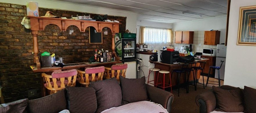 6 Bedroom Property for Sale in Pretoria North Gauteng