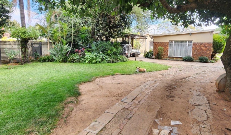 6 Bedroom Property for Sale in Pretoria North Gauteng