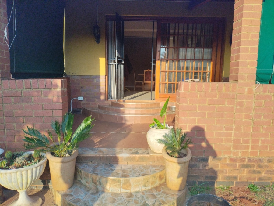 3 Bedroom Property for Sale in Selection Park Gauteng