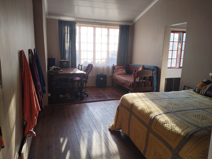 3 Bedroom Property for Sale in Selection Park Gauteng