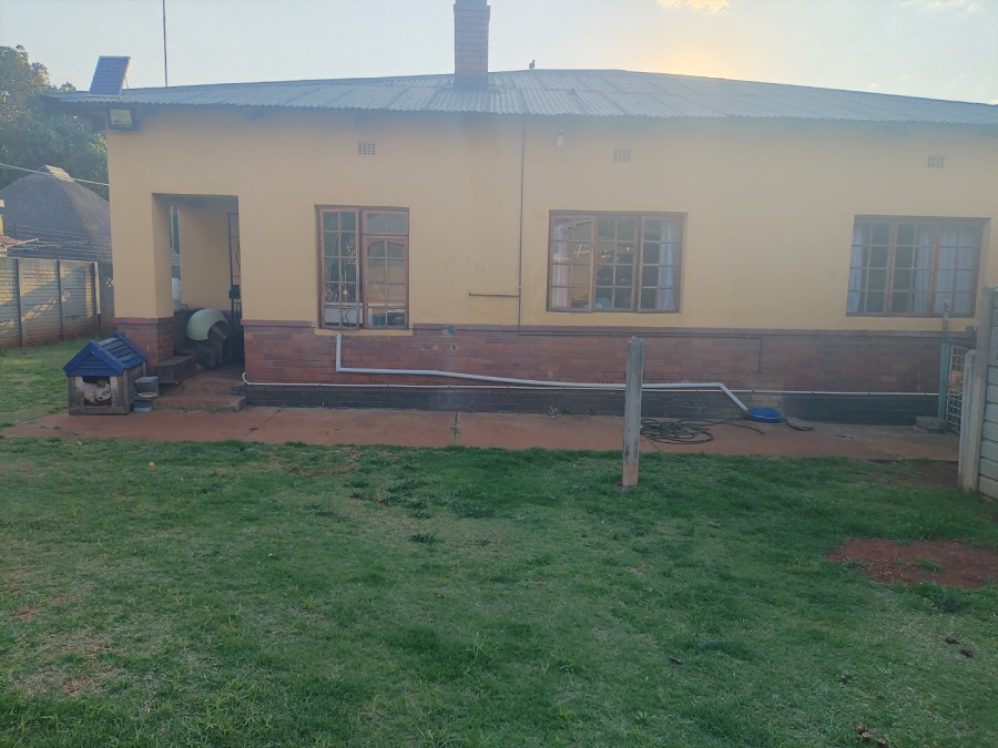 3 Bedroom Property for Sale in Selection Park Gauteng