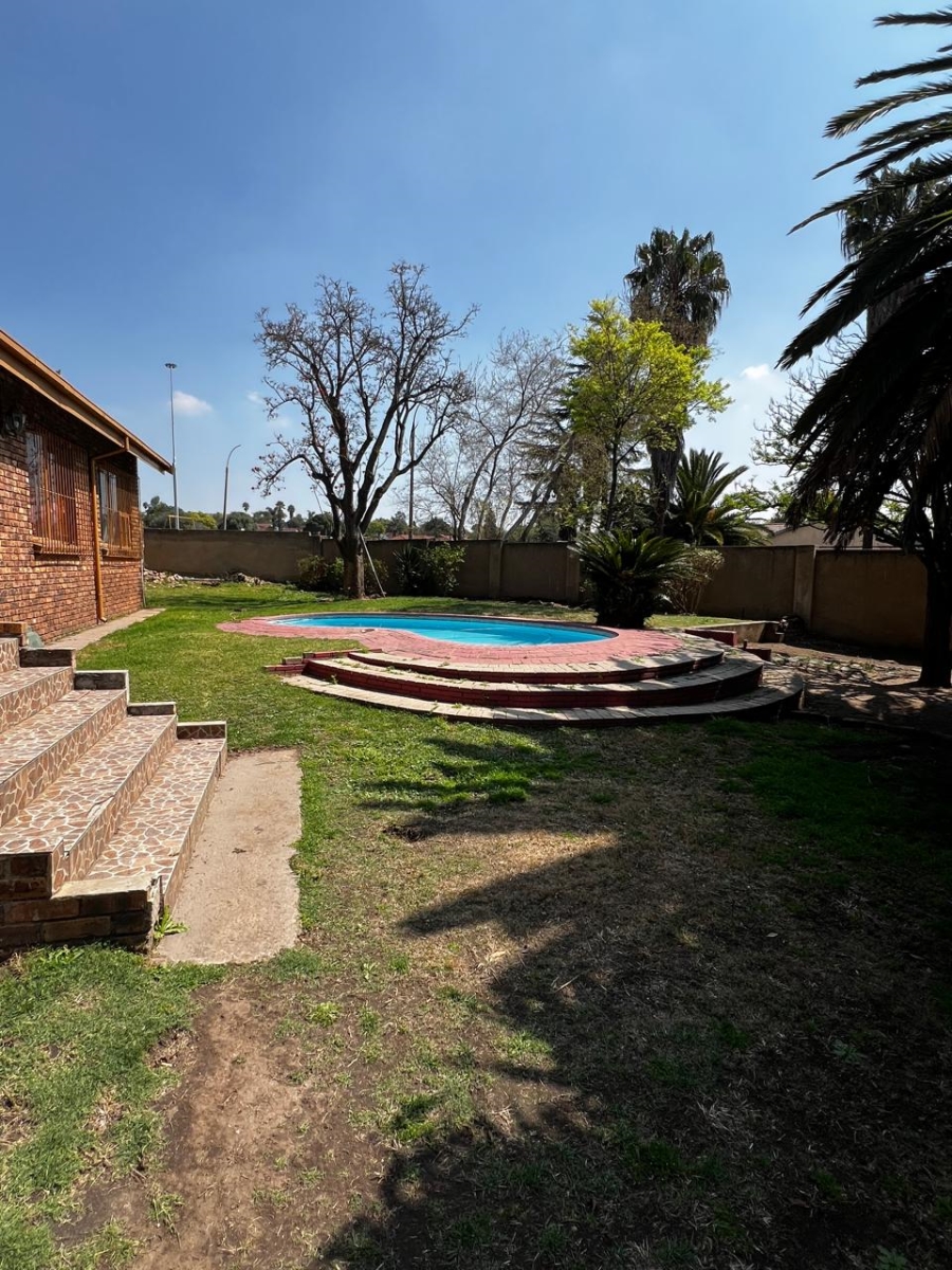 4 Bedroom Property for Sale in Norkem Park Gauteng