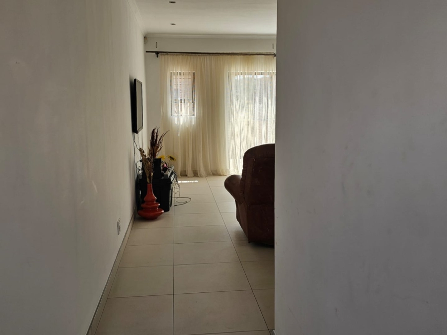 3 Bedroom Property for Sale in Liefde en Vrede Gauteng