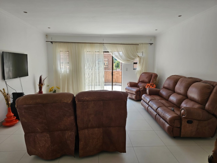 3 Bedroom Property for Sale in Liefde en Vrede Gauteng