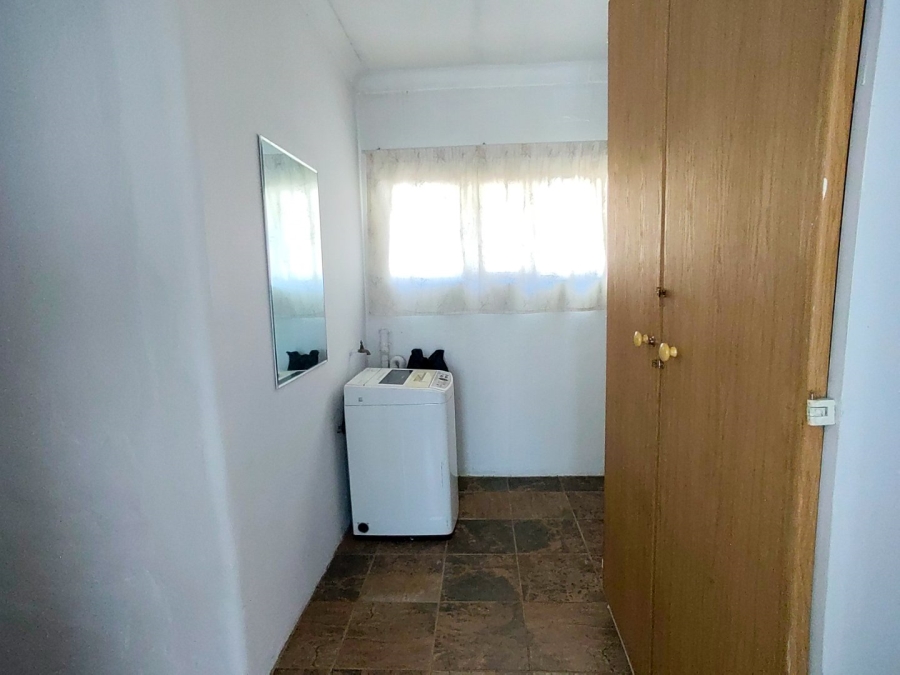 6 Bedroom Property for Sale in Pretoria North Gauteng