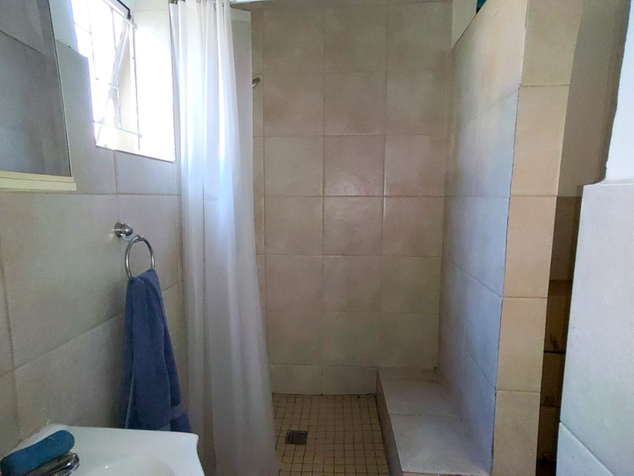 6 Bedroom Property for Sale in Pretoria North Gauteng