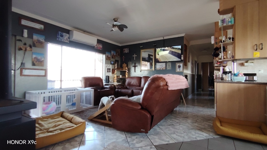 Commercial Property for Sale in Van Der Westhuizen Gauteng