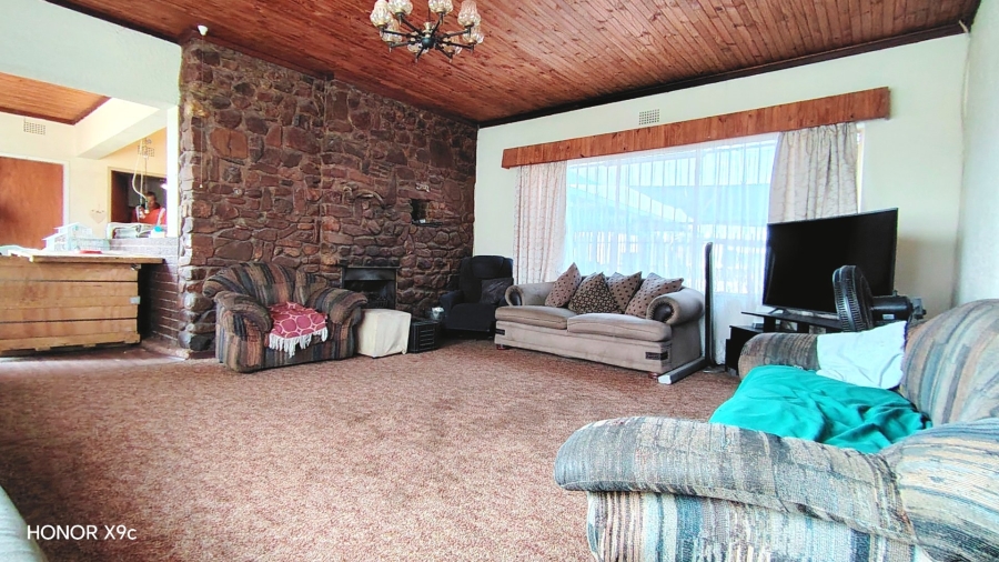 Commercial Property for Sale in Boltonwold Gauteng
