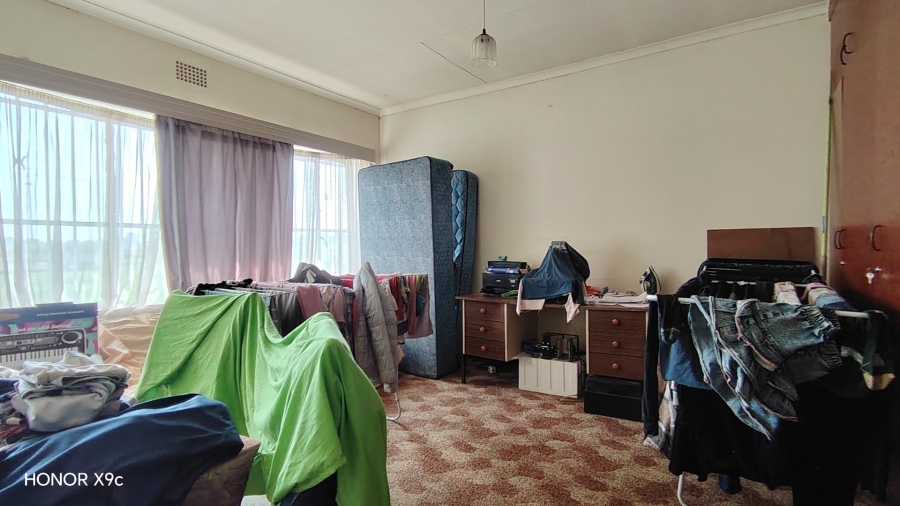 Commercial Property for Sale in Boltonwold Gauteng