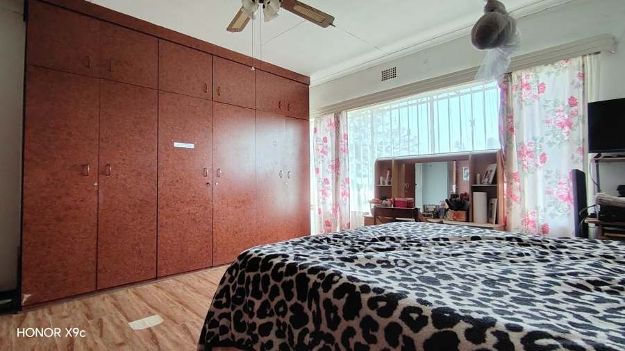 Commercial Property for Sale in Boltonwold Gauteng