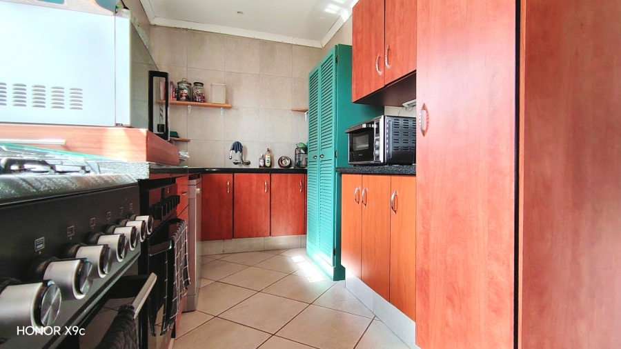 Commercial Property for Sale in Mooilande Gauteng