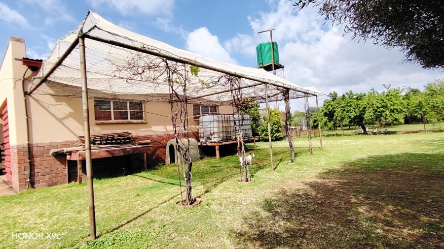 Commercial Property for Sale in Mooilande Gauteng