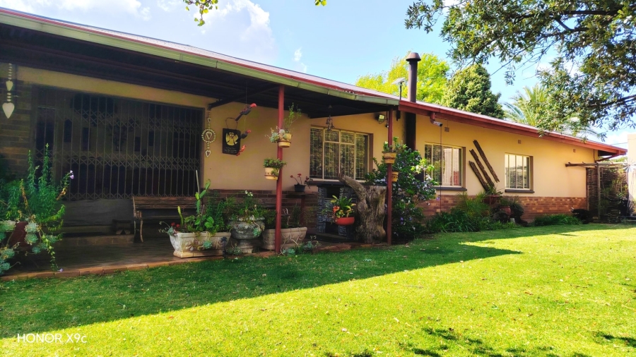 Commercial Property for Sale in Mooilande Gauteng