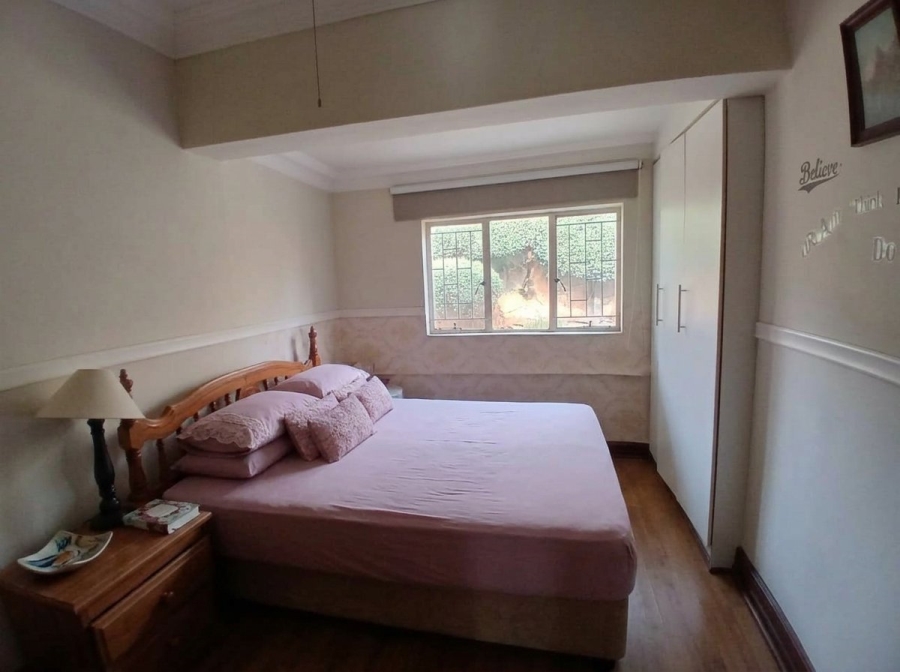 5 Bedroom Property for Sale in Garsfontein Gauteng