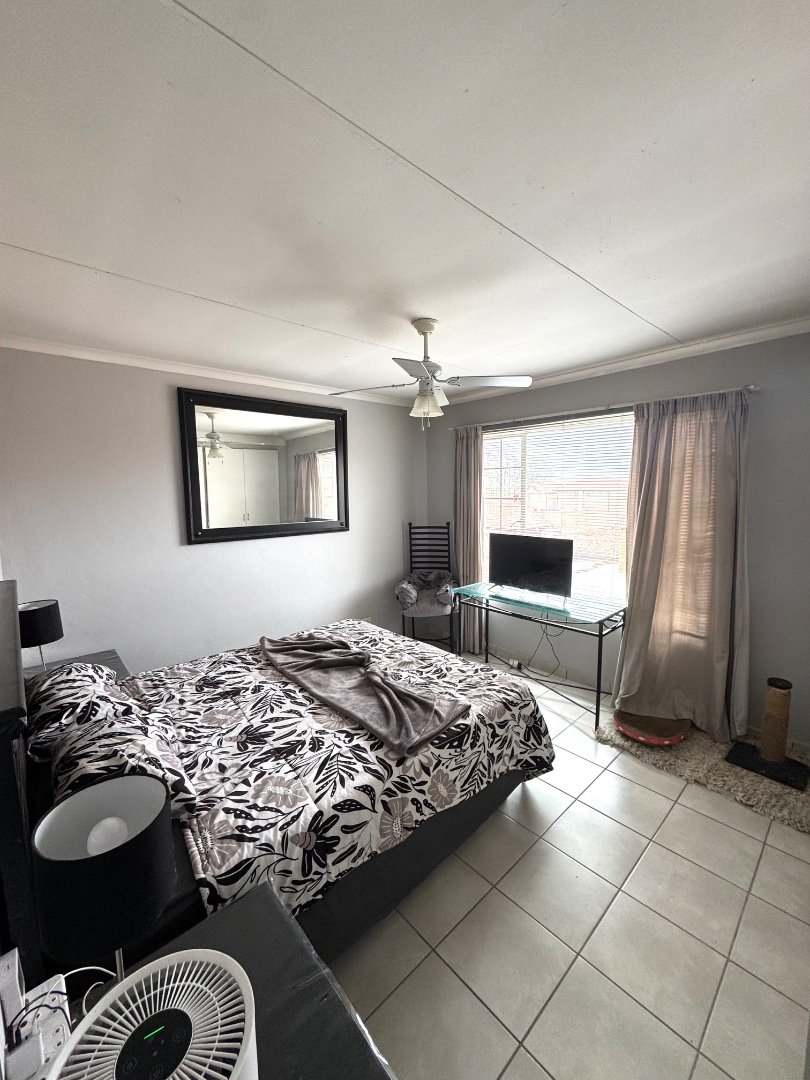 2 Bedroom Property for Sale in Annlin Gauteng