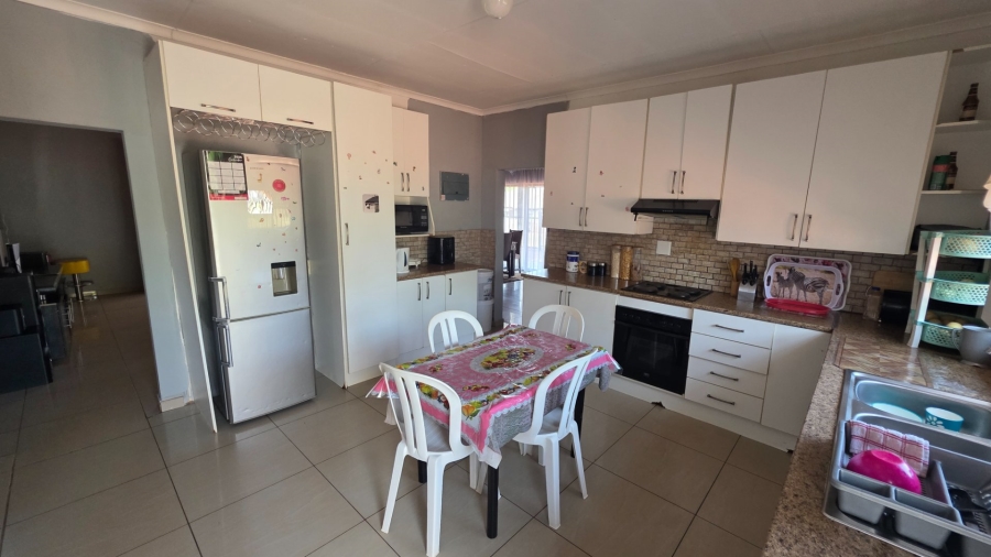 3 Bedroom Property for Sale in The Orchards Gauteng