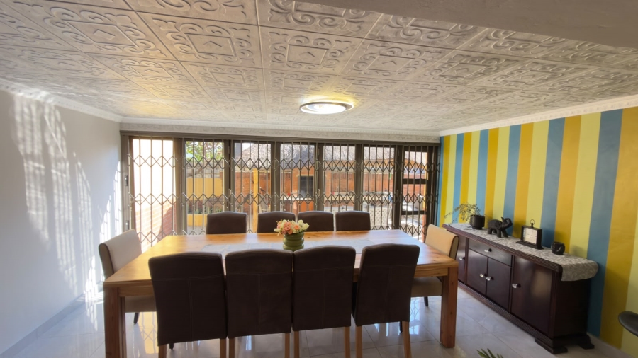 4 Bedroom Property for Sale in Ninapark Gauteng