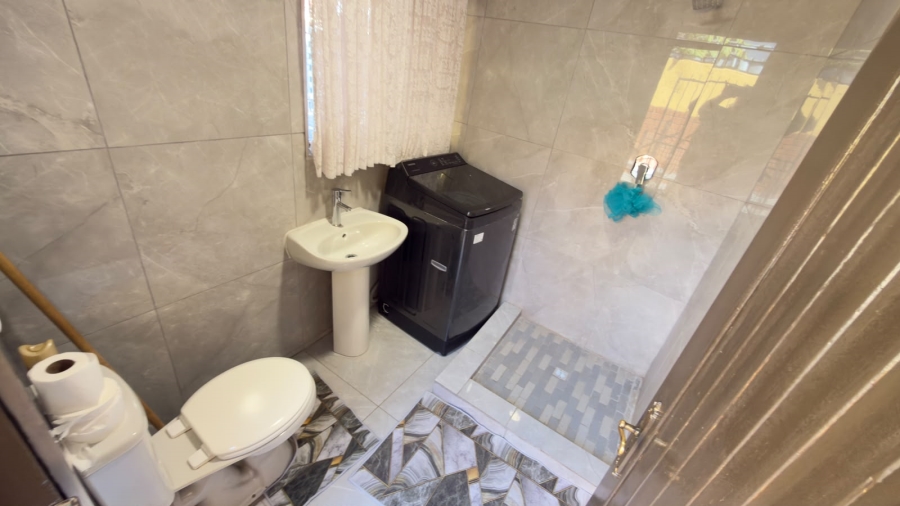 4 Bedroom Property for Sale in Ninapark Gauteng