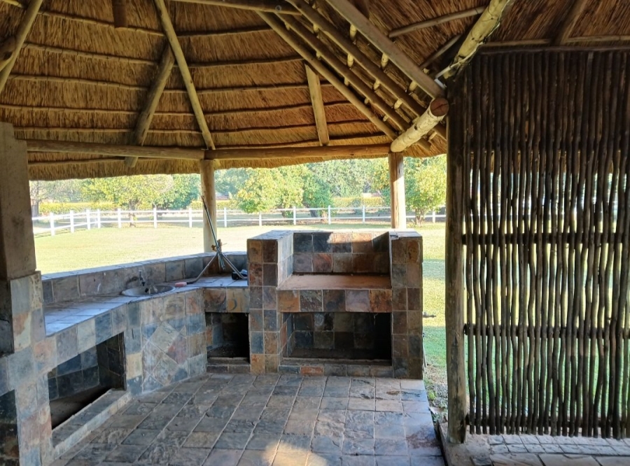 5 Bedroom Property for Sale in Doornpoort Gauteng