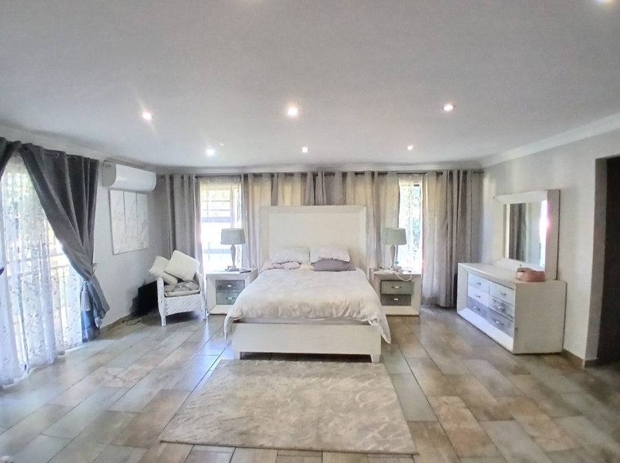 5 Bedroom Property for Sale in Doornpoort Gauteng