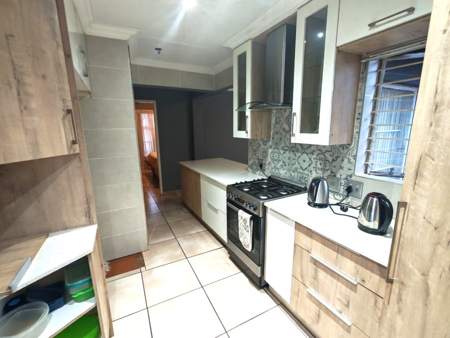 2 Bedroom Property for Sale in Doornpoort Gauteng