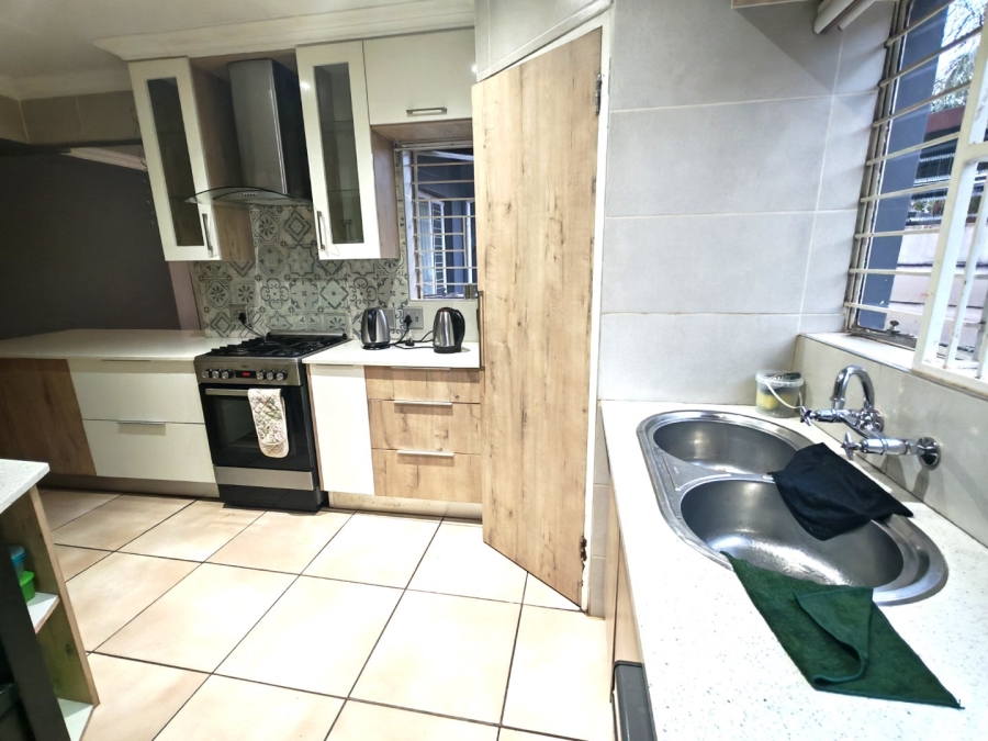 2 Bedroom Property for Sale in Doornpoort Gauteng
