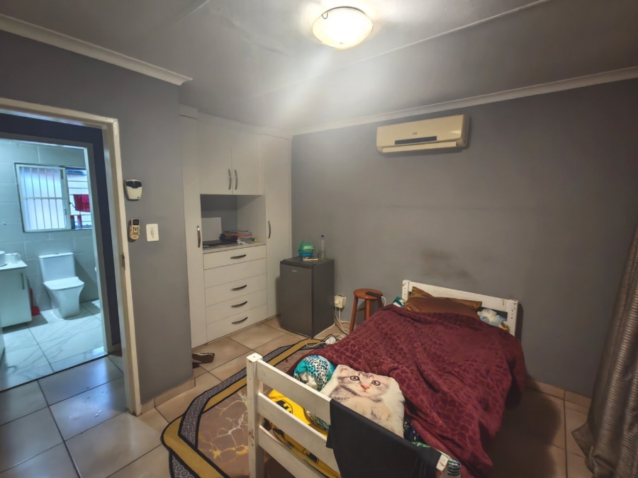 2 Bedroom Property for Sale in Doornpoort Gauteng