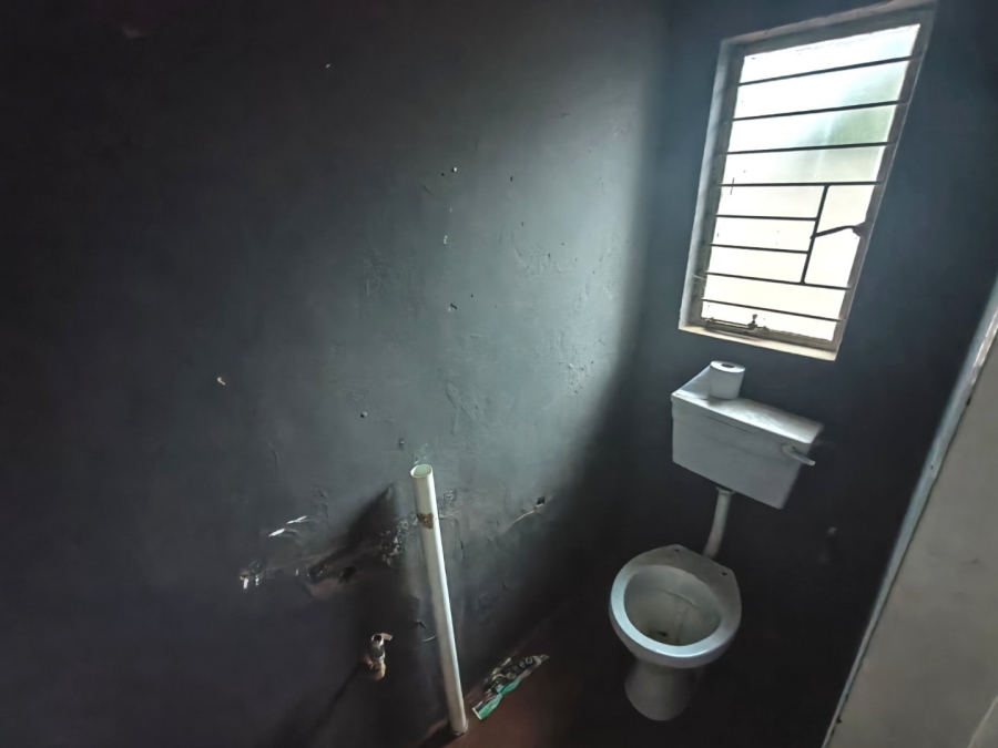 2 Bedroom Property for Sale in Doornpoort Gauteng