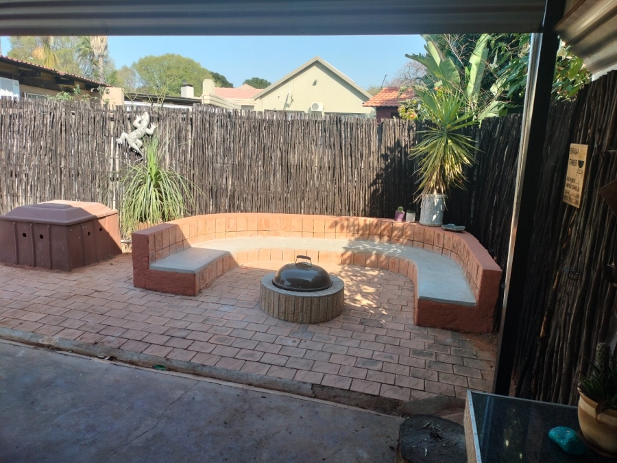 4 Bedroom Property for Sale in Sinoville Gauteng