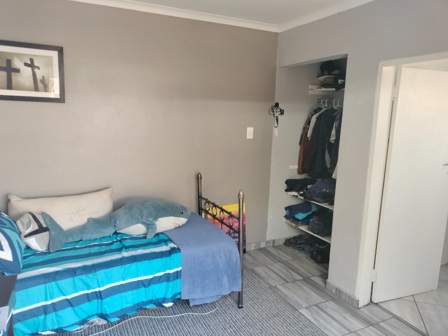 4 Bedroom Property for Sale in Sinoville Gauteng