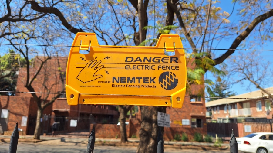 2 Bedroom Property for Sale in Pretoria North Gauteng