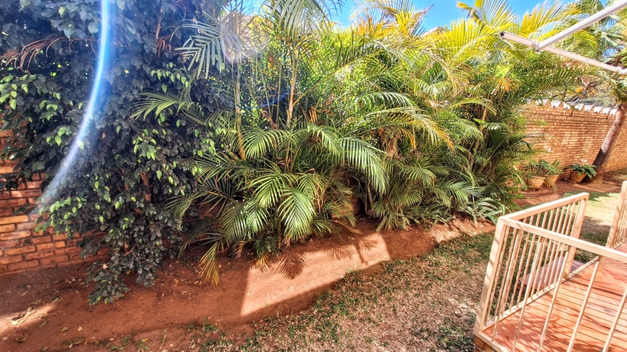 2 Bedroom Property for Sale in Pretoria North Gauteng