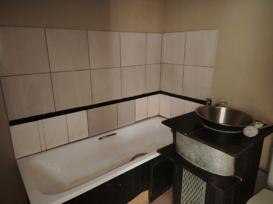  Bedroom Property for Sale in Johannesburg Central Gauteng