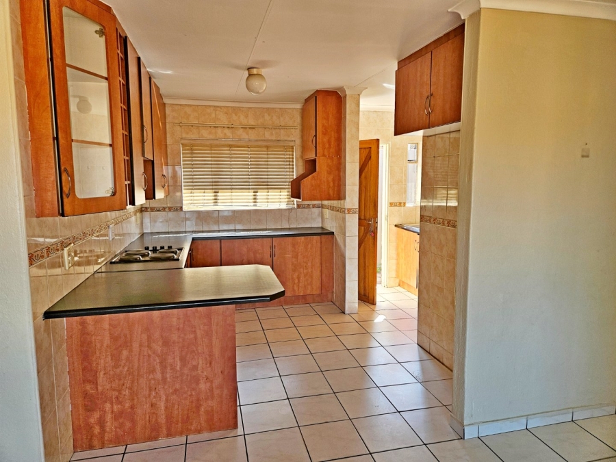 3 Bedroom Property for Sale in Terenure Gauteng
