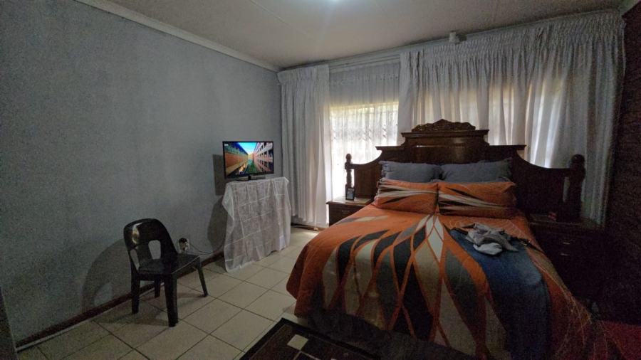 4 Bedroom Property for Sale in The Orchards Gauteng