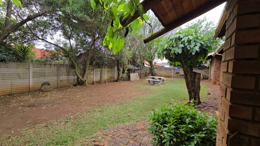 4 Bedroom Property for Sale in The Orchards Gauteng